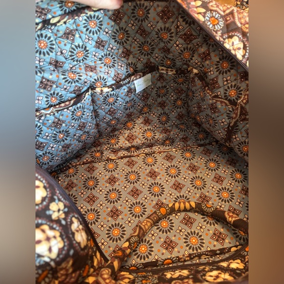 Three Piece Vera Bradley Set in the Retired Canyon Pattern - Picture 8 of 10